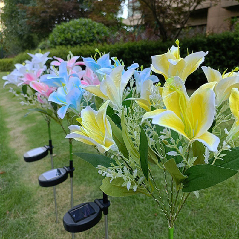 New 7-Head Solar-Powered LED Lily Garden Light