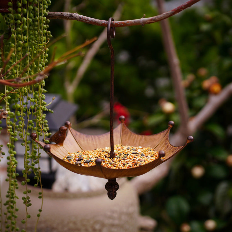 Hummingbird umbrella-shaped iron bird feeder