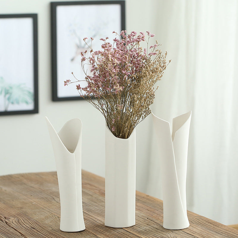 Simple Gypsophila Dry Flower Vase