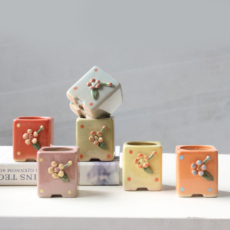 Simple breathable ceramic succulent flower pot