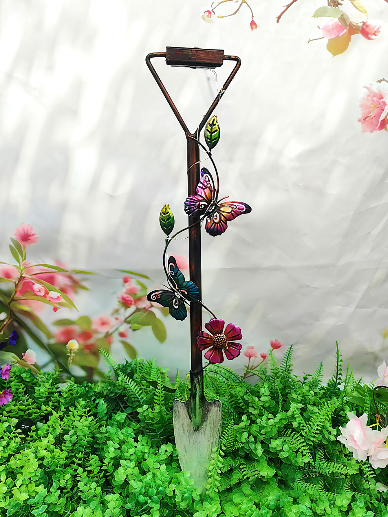 Iron butterfly dragonfly shaped garden decorative light -3 options